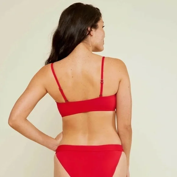 ANDIE The Rio Top In Cherry Red - Picture 2 of 4